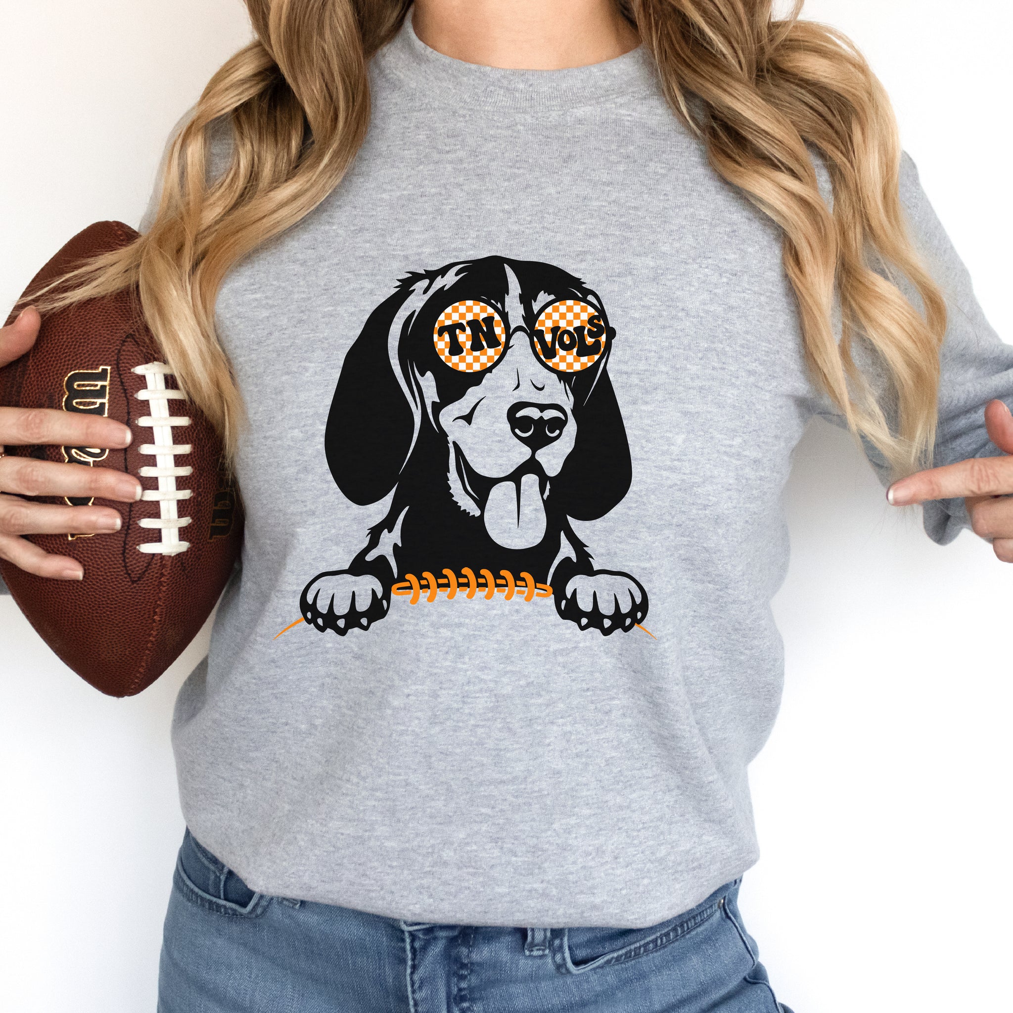 Smokey Tennessee Football Dog